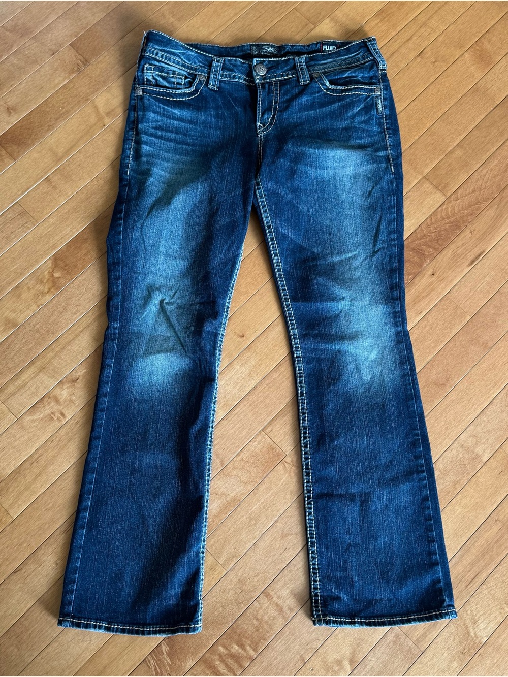 SILVER JEANS Size 32 Waist 31 Length Suki Mid Slim Boot Cut
